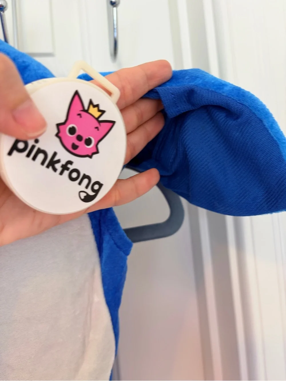 Pinkfong BABY SHARK!! Blue Kids Shark Costume - Halloween Outfit